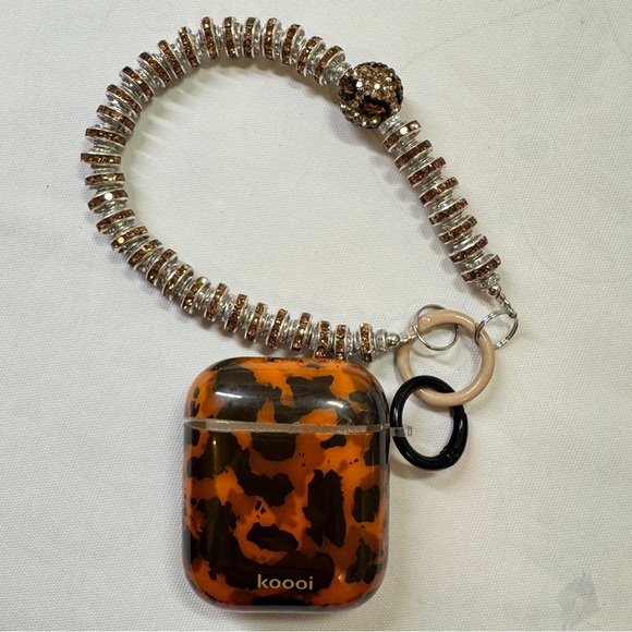 Tortoiseshell AirPods Case With Rhinestone Bracelet Strap - Picture 6 of 12